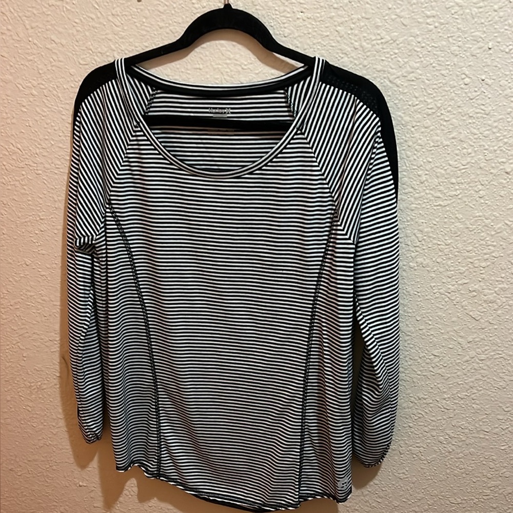 HURLEY Nike Dry-fit Women’s long sleeve striped athletic shirt/top Size Large